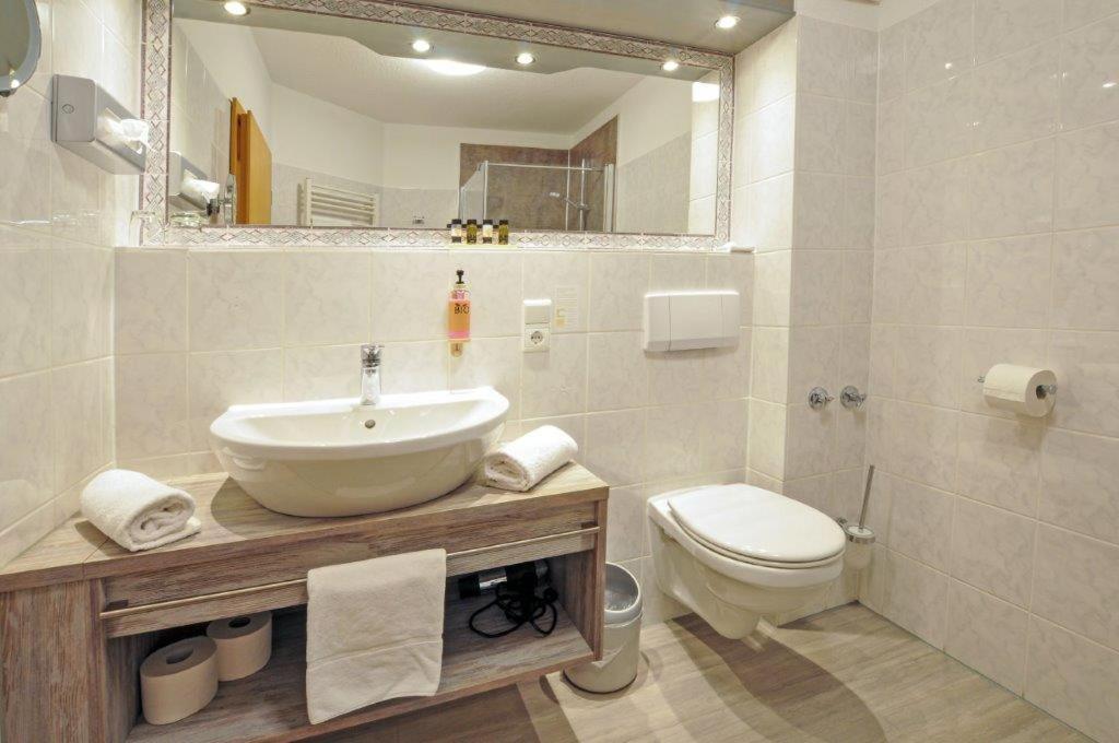 Hotel Grasberger Hof Gmbh Kültér fotó